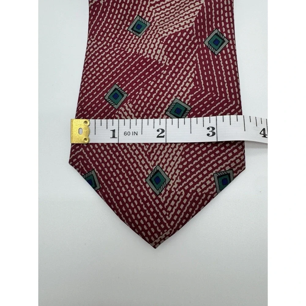 Regatta 80 Men's Neck Tie Red Geometric Diamond Pattern Classic Business Tie